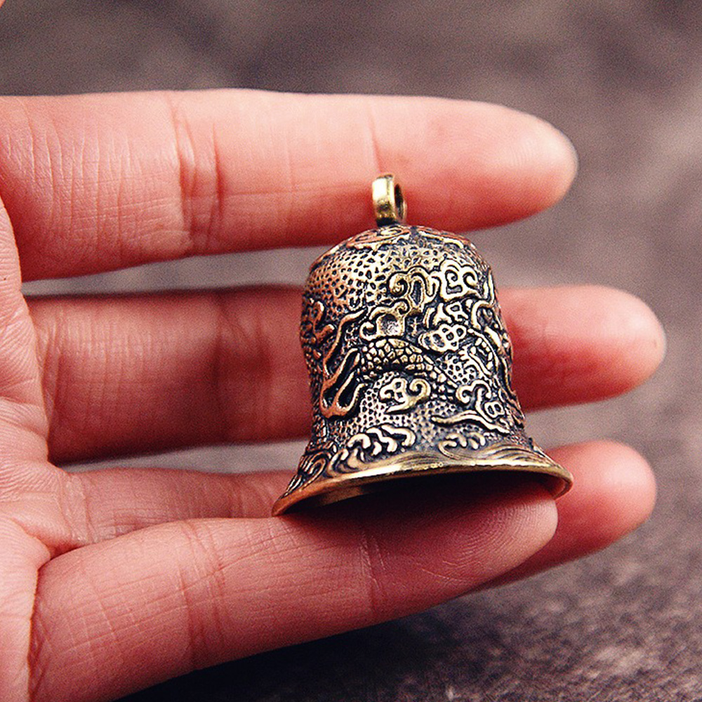 New Vintage Brass Bell Carved  - Vintage Collectible Bells recension och pris