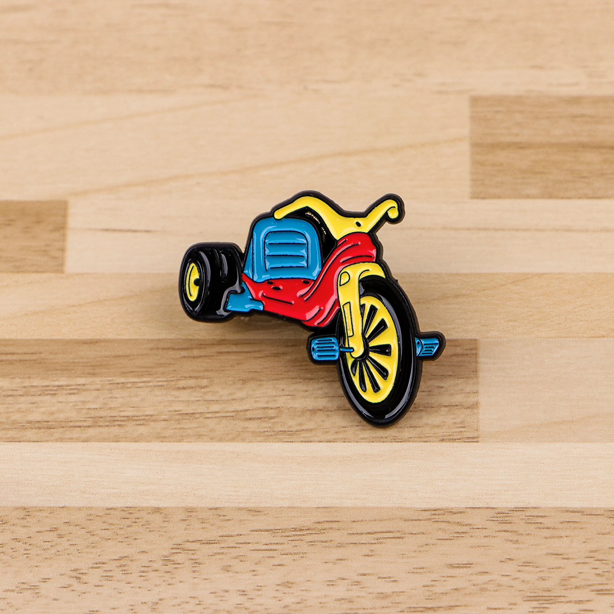 Retro Bicycle Enamel Pin Vinta - Vintage Items recension och pris