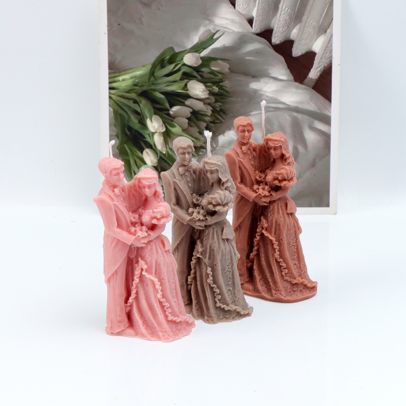 Bride and Groom Silicone Mold  - Vintage Toys Collection recension och pris