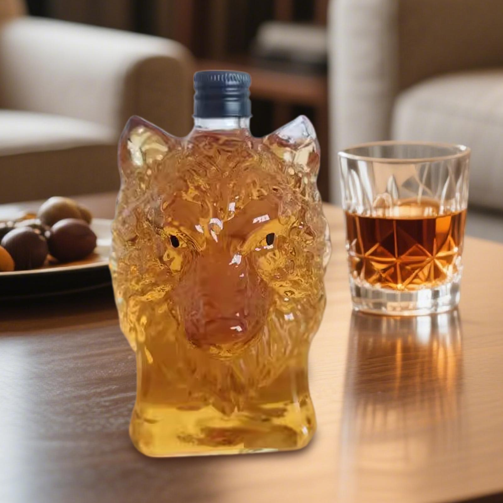 Engraved Whiskey Glasses Wolf  - Vintage Collectible Bottles recension och pris