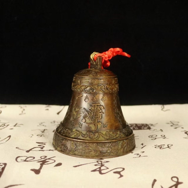 Vintage Taoist Items Tai Chi B - Vintage Collectible Bells recension och pris