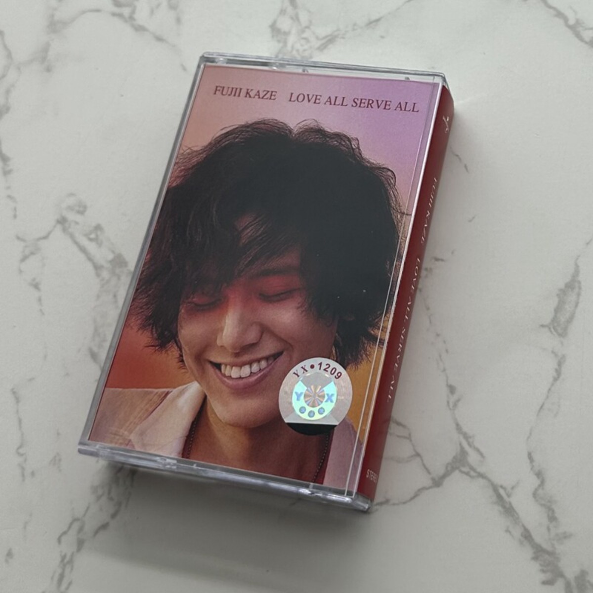 Fujii Kaze LOVE ALL SERVE ALL  - Vintage Collection recension och pris