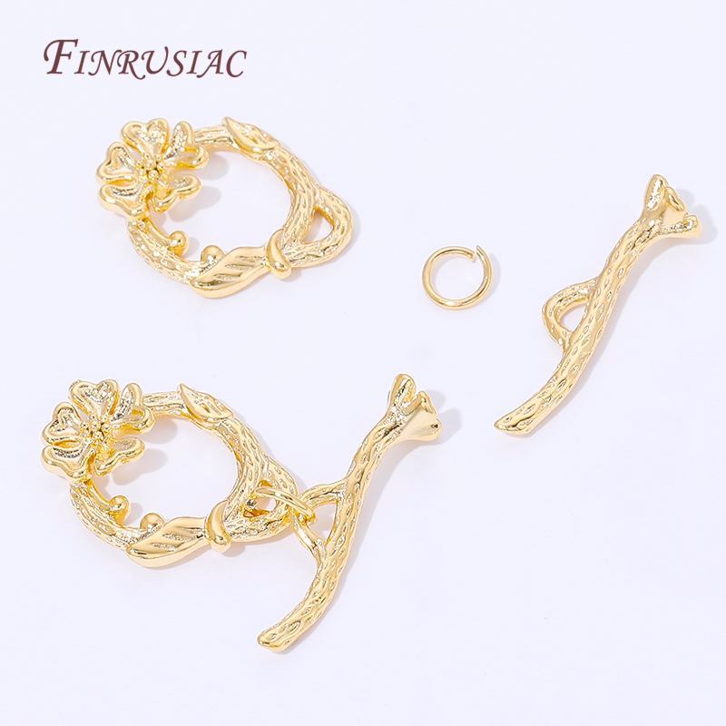 18K Gold Plated Flower Branch  - Vintage Necklace recension och pris