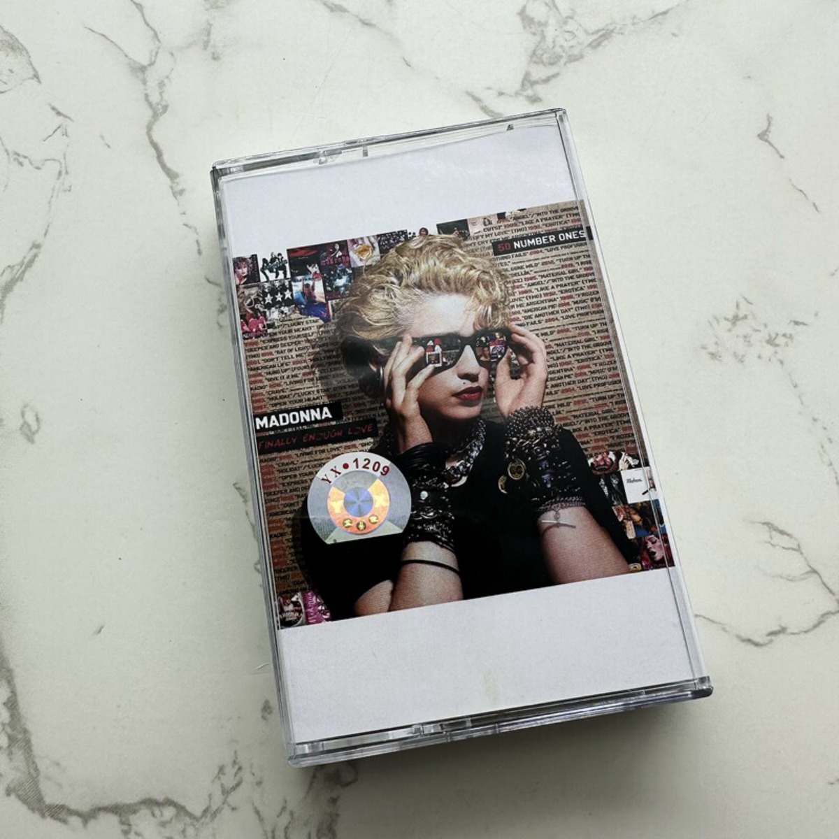 Madonna Classic Pop Music Cass - Vintage Collection recension och pris